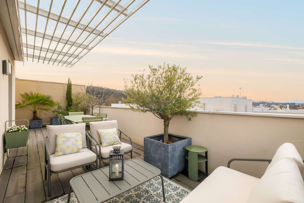 Appartement à LYON-9E