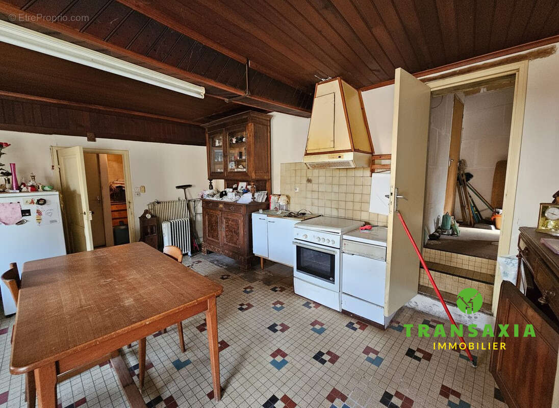 Maison à FONTET