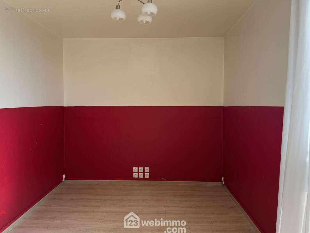 Appartement à THIAIS