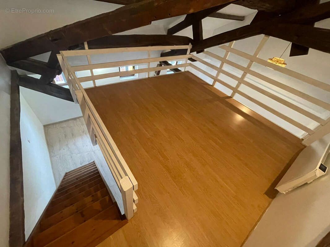 Appartement à VOULX