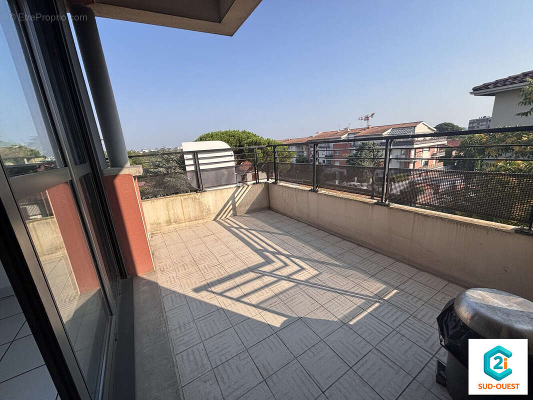 Appartement 61 m² à Toulouse  - photo 2