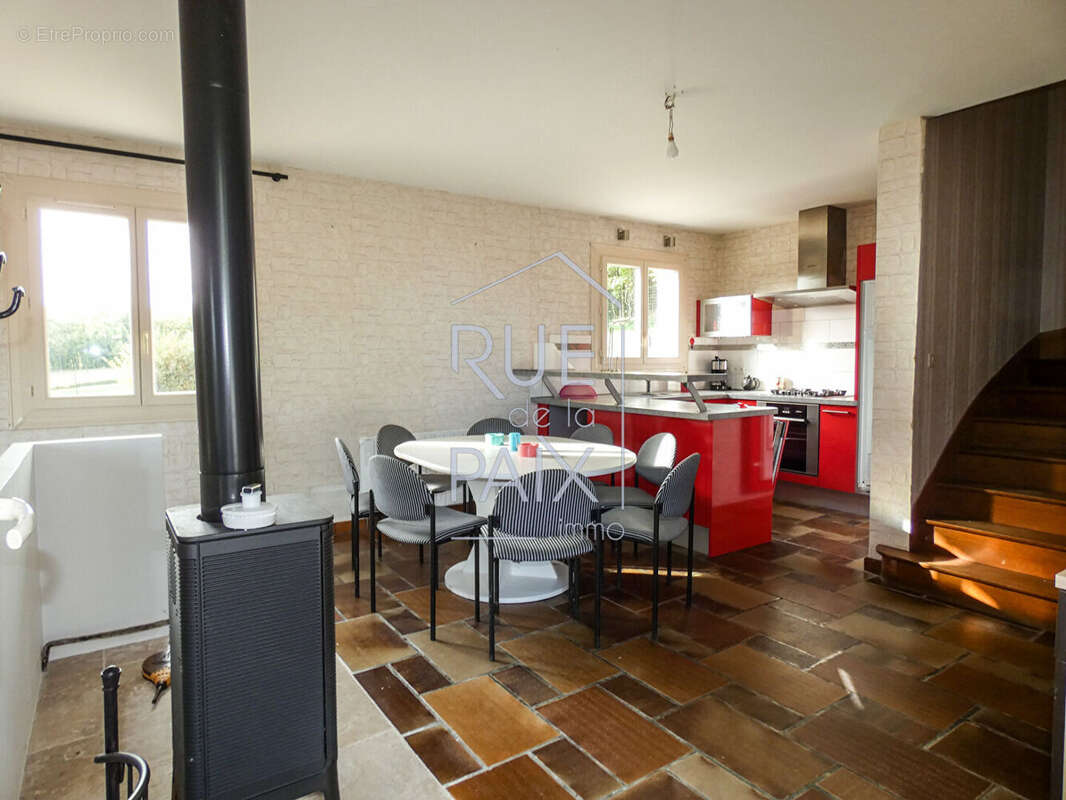 Maison à BEAUMONT