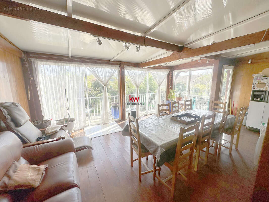 Maison 106 m² à Tremblay-En-France  - photo 6