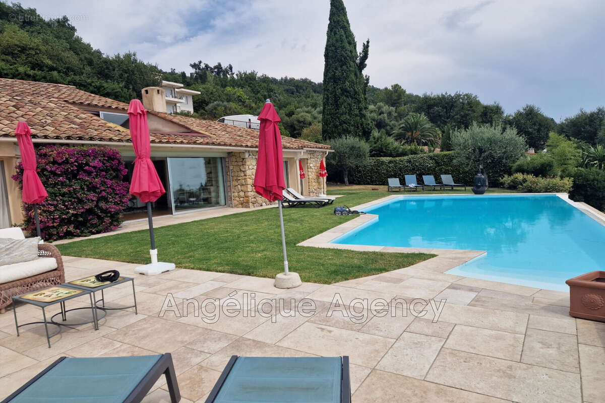 Maison à VENCE