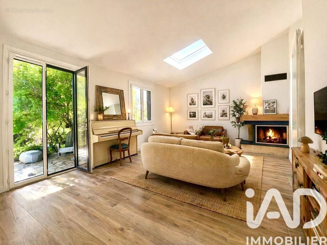 Photo 1 - Maison à BRUNOY