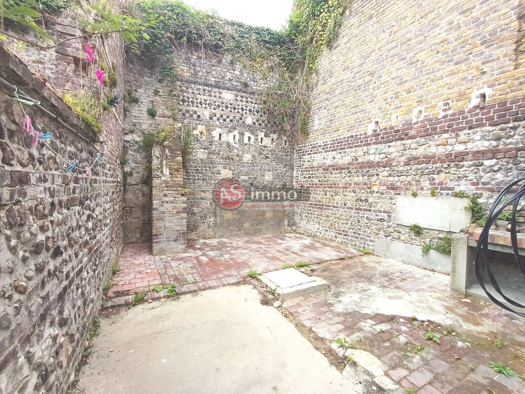 Maison à GREGES