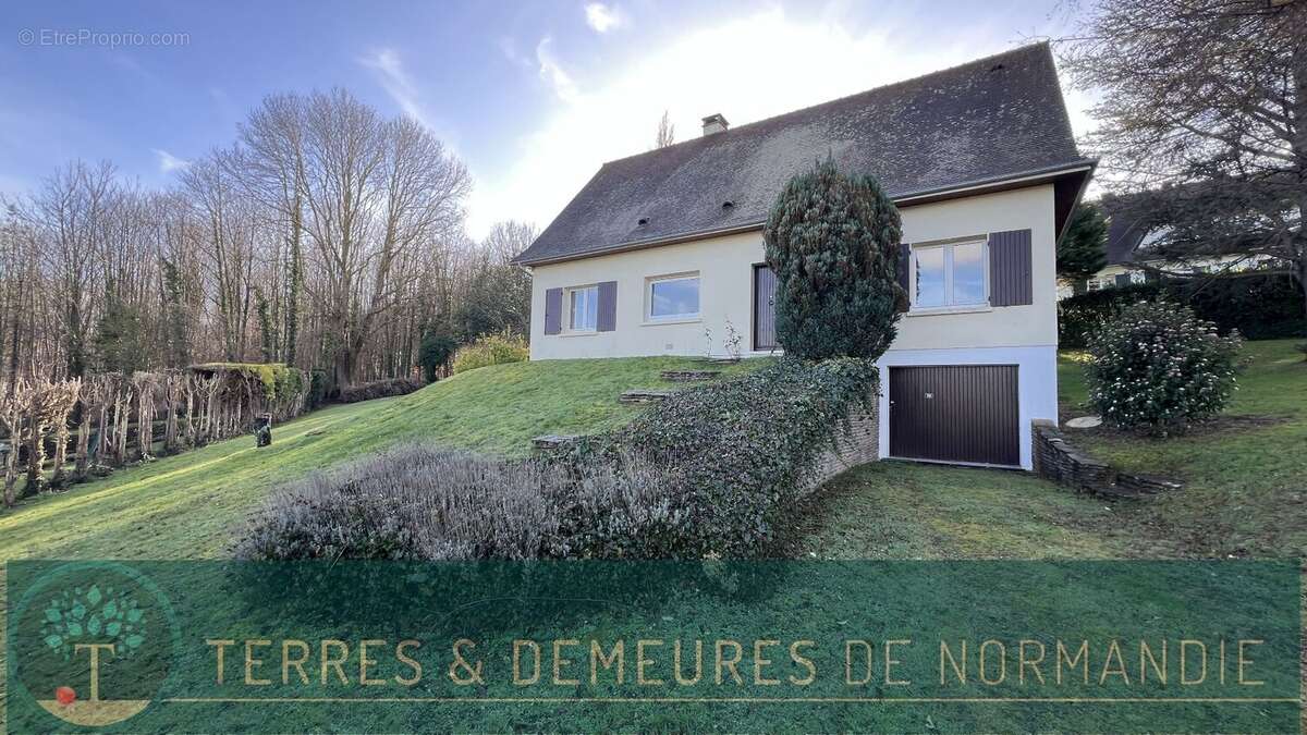 Maison à PONTS-ET-MARAIS