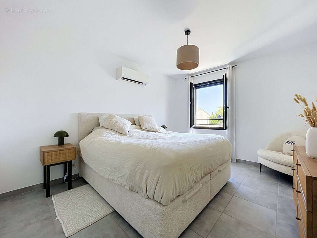 Villa contemporaine de 2017, séjour de 38m2 sur terrasse orientée sud, 3 chambres - photo 6