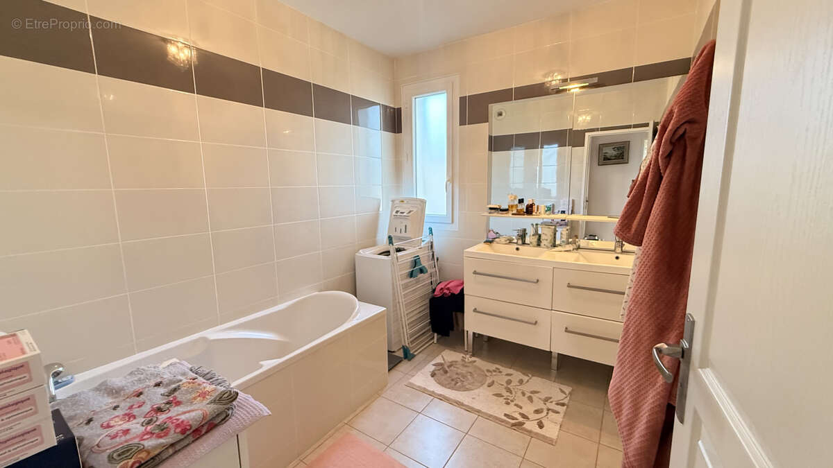 Appartement à OLIVET