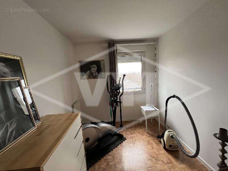 Appartement à MOISSY-CRAMAYEL