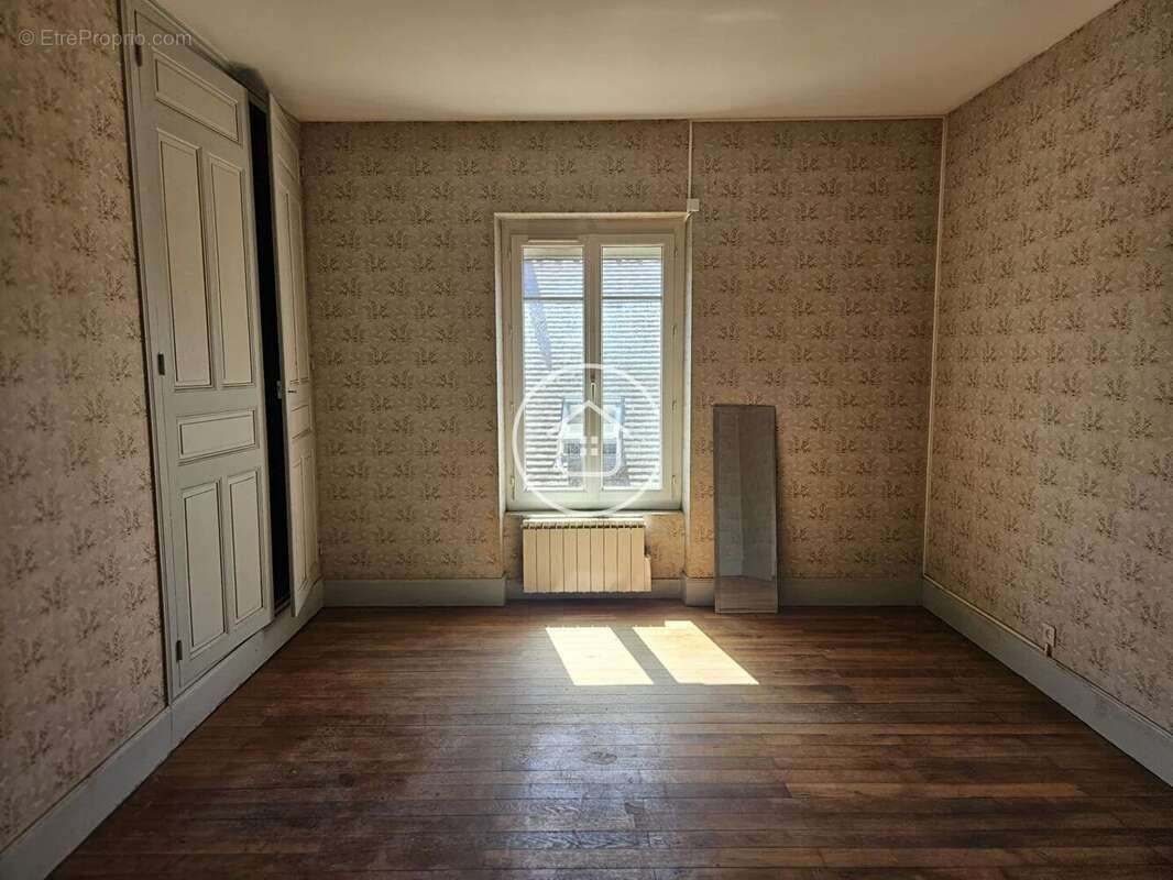 Bâtisse à réhabiliter aux portes de Blois - photo 4