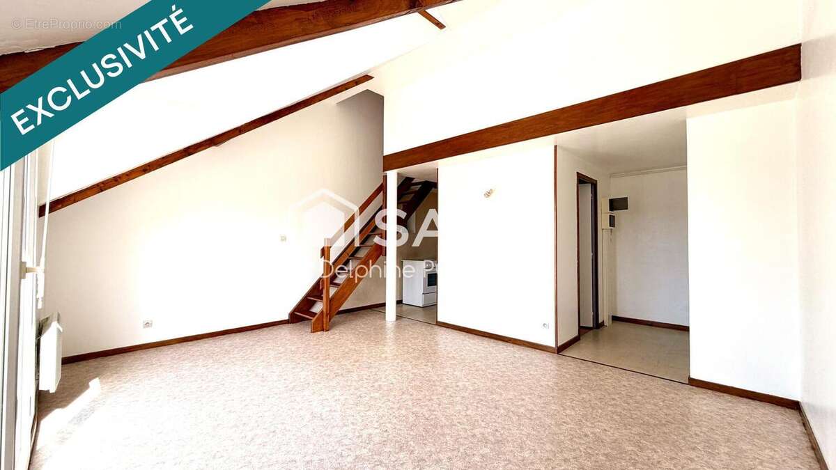 Photo 4 - Appartement à CREPY-EN-VALOIS