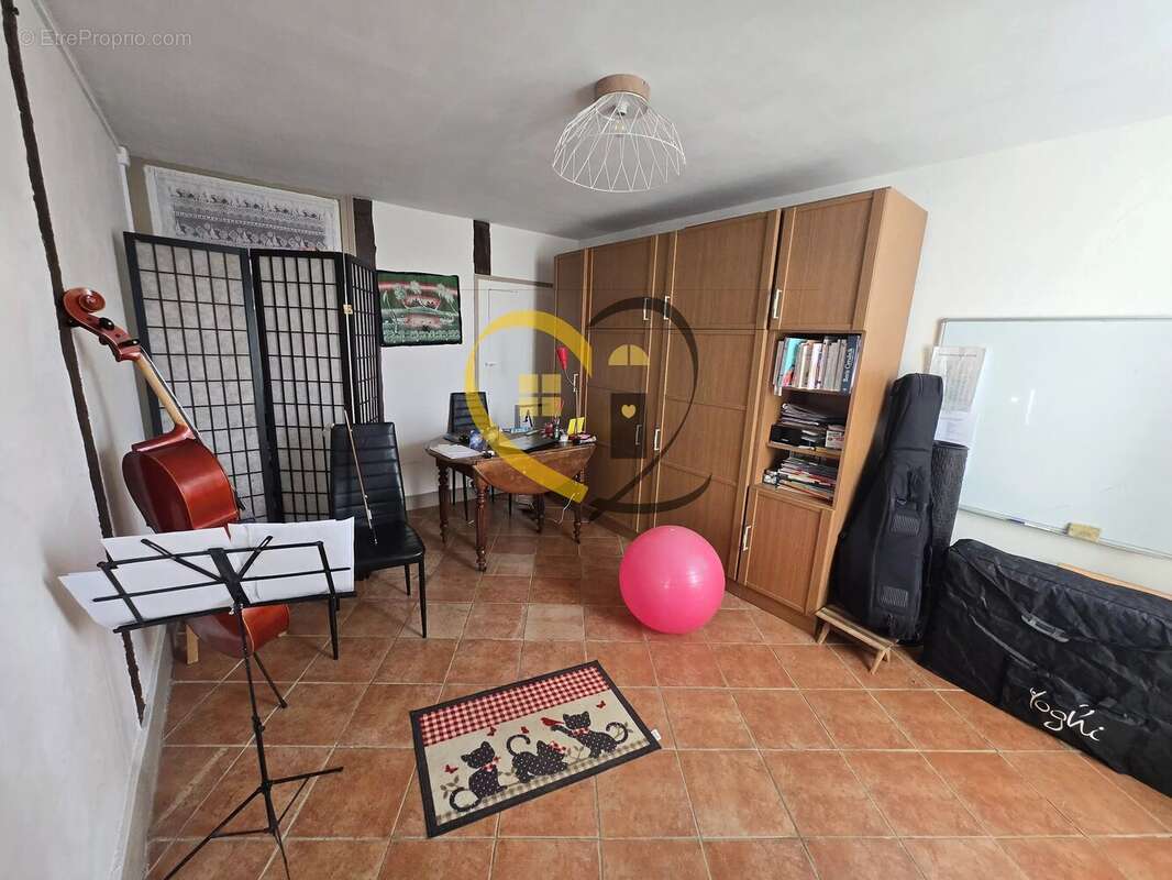 Maison à MENETOU-SALON