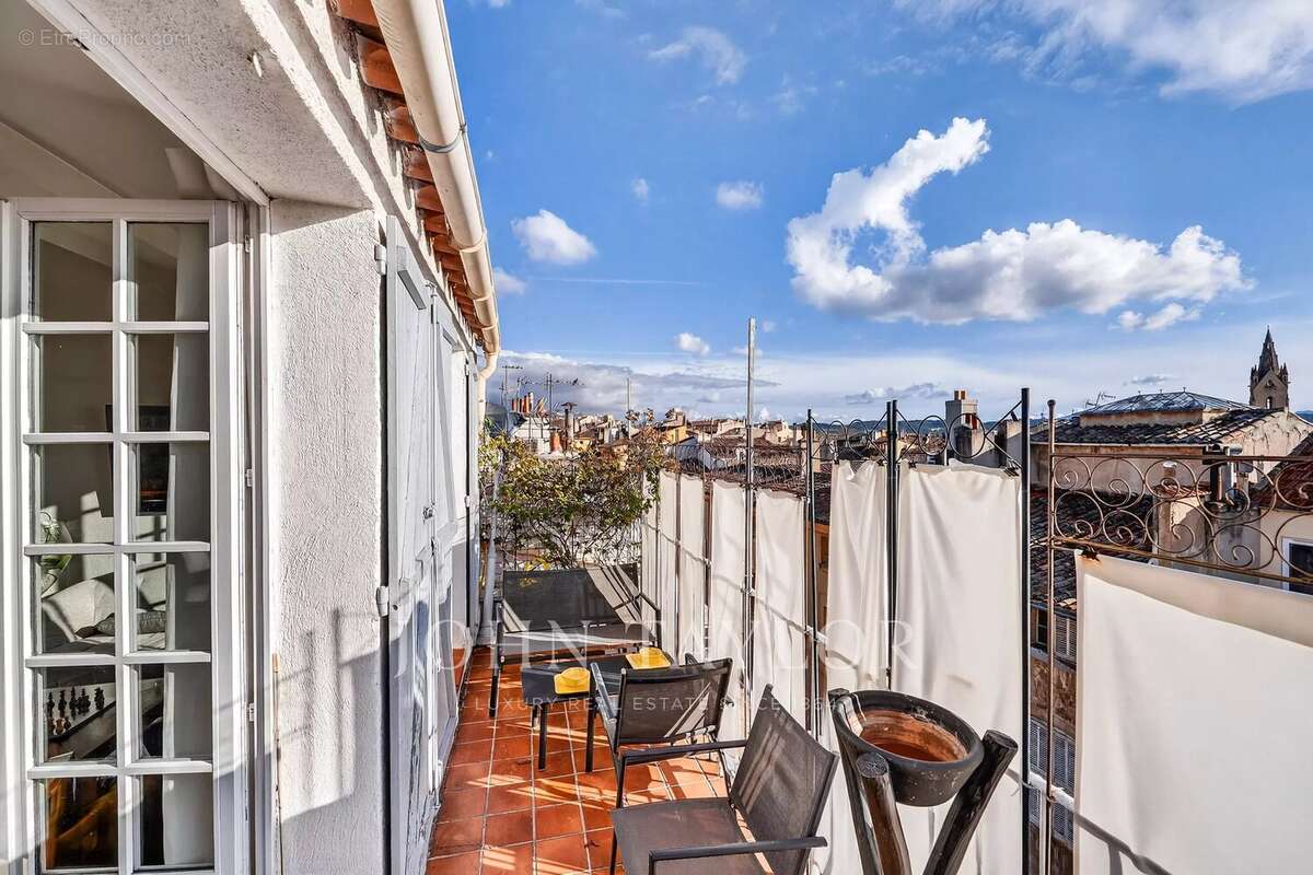 Appartement à AIX-EN-PROVENCE