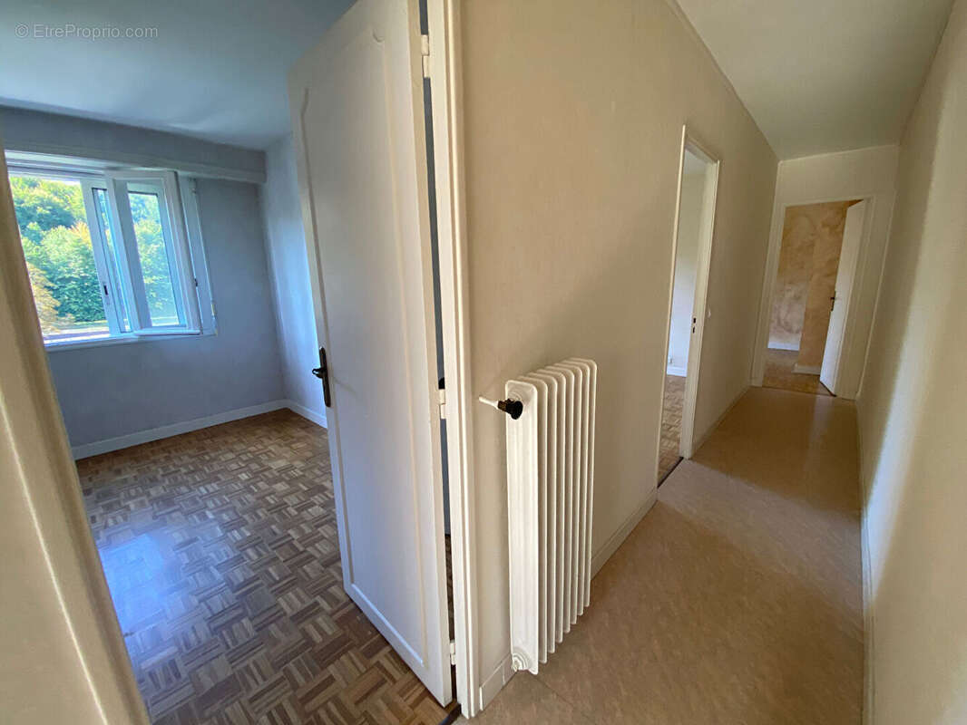 Appartement à BILLERE