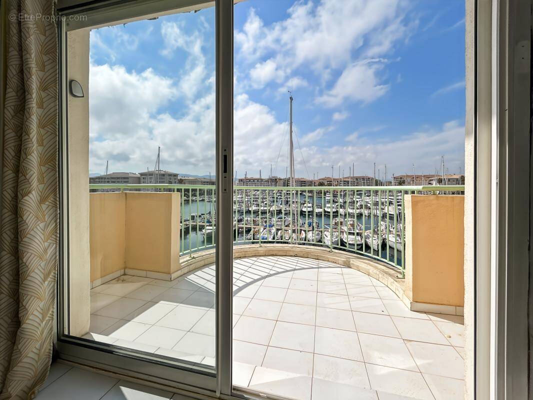 Appartement à FREJUS