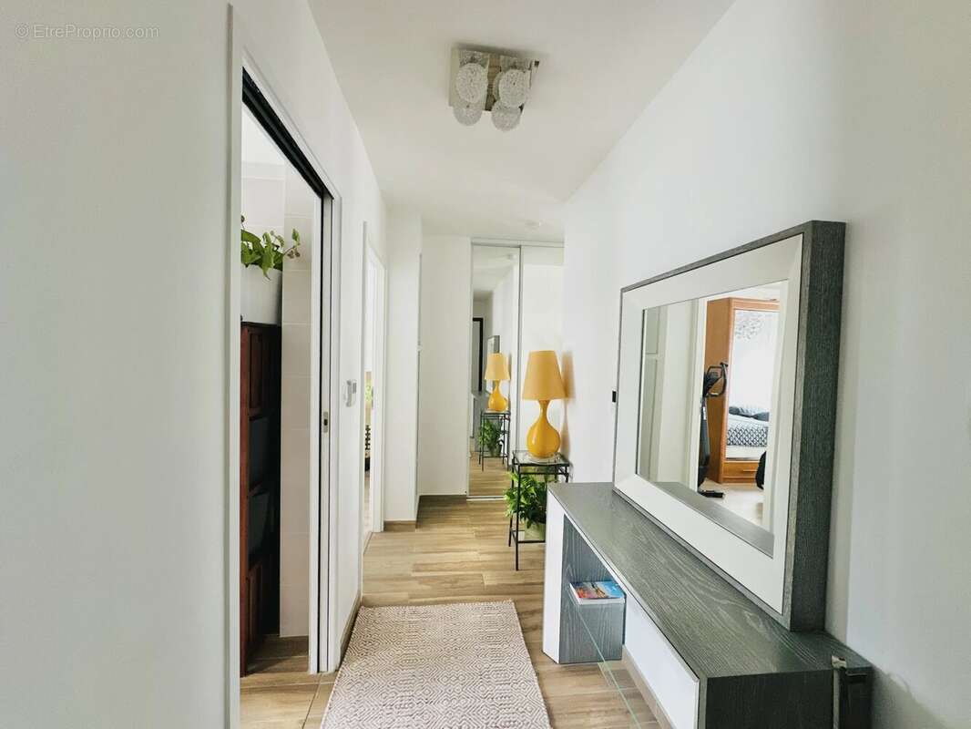 Appartement à LE BOURGET-DU-LAC