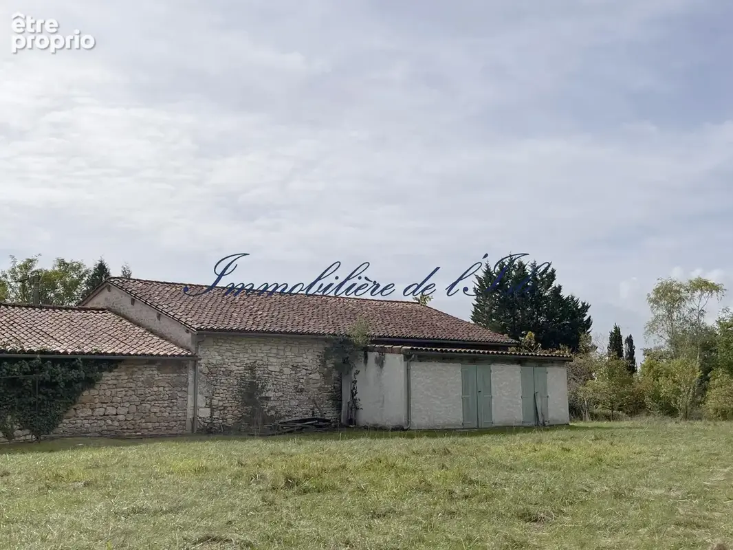 Ensemble de caractere - photo 29