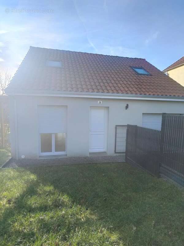 Maison à SAINT-JUNIEN