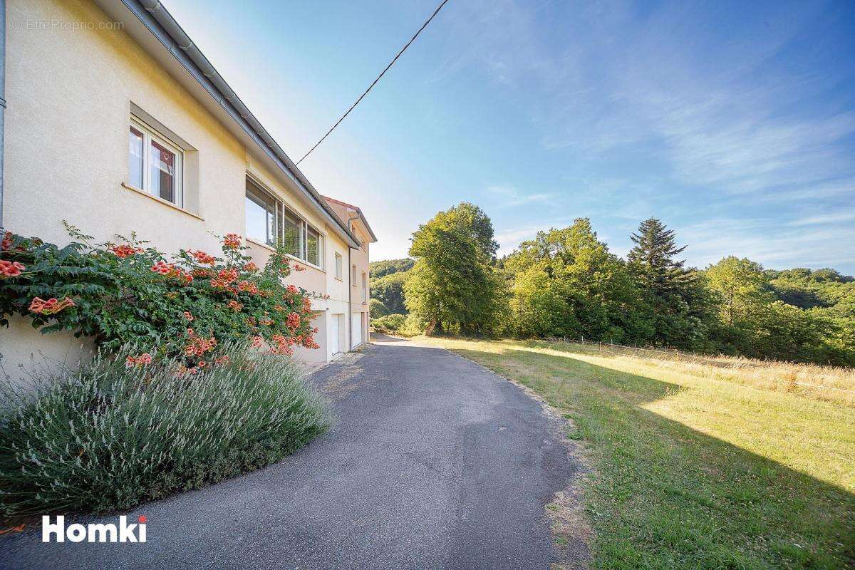 Maison/Villa T9 de 200 m2 à Le Rialet 81240 - photo 9