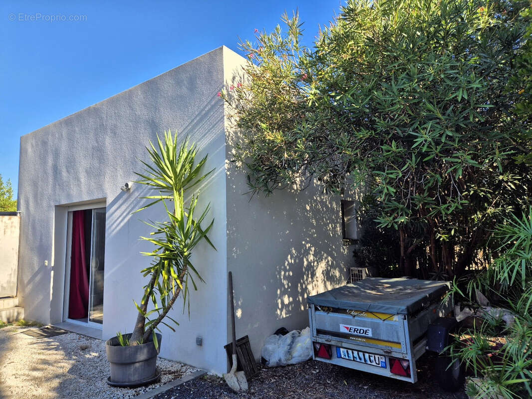 Maison à LEZIGNAN-LA-CEBE