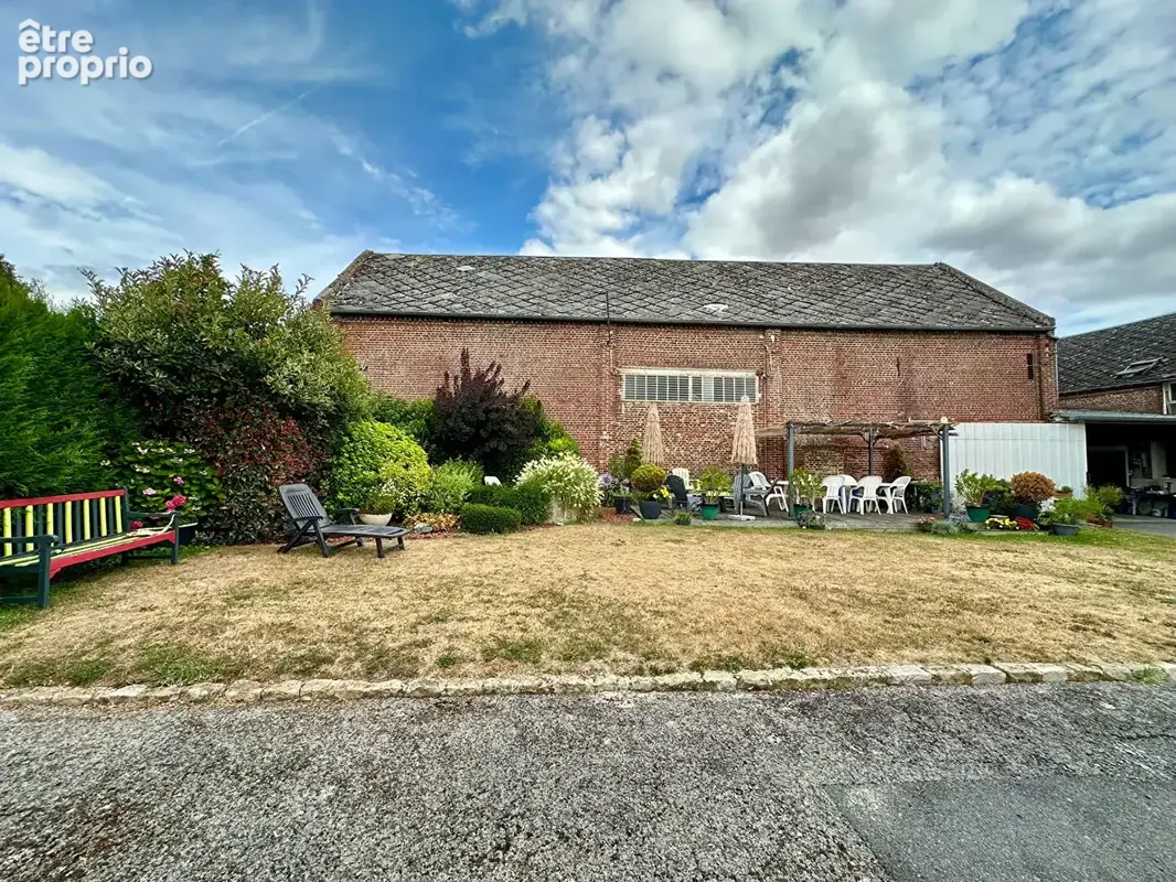 Corps de ferme Nesle 15 pièce(s) 320m2 - photo 11
