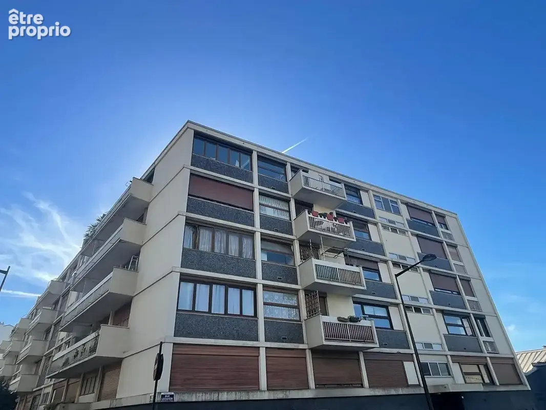 Exclu AVL  Aubervilliers Proche métro 4 Chemins  3/4 Pièces au dernier étage  Balcon et Vues Dégagées  Appartement Traversant  E - photo 21