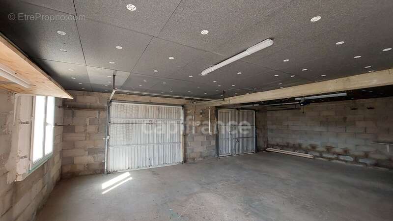 Maison à CHATEAURENARD