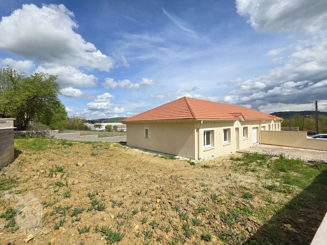 Maison à PONT-A-MOUSSON
