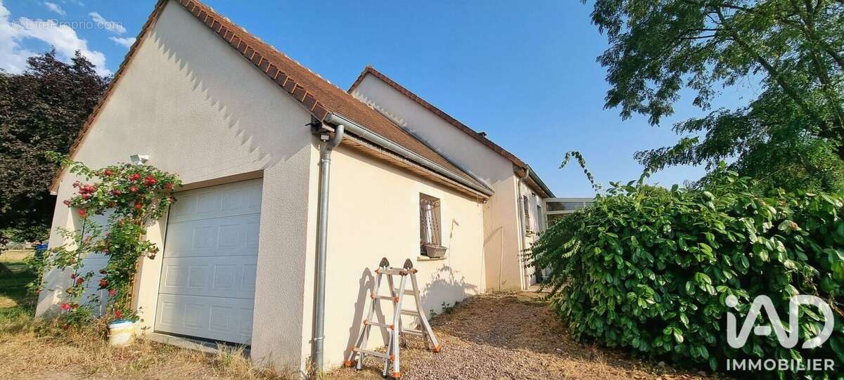 Photo 3 - Maison à SACHE