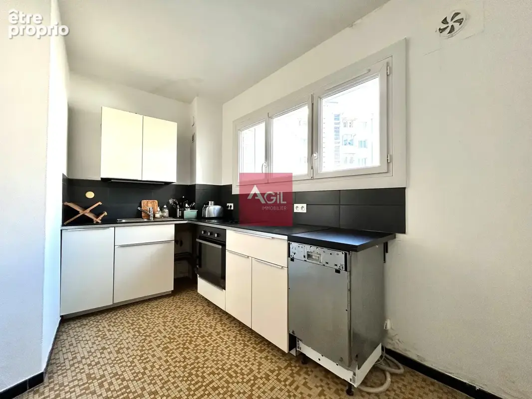 GRENOBLE - T2 de 51m2 avec grand balcon - photo 6