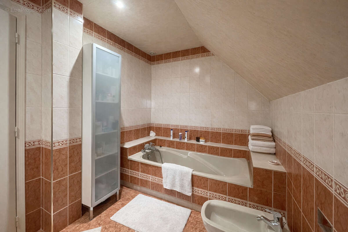 Maison à SAINT-AVERTIN