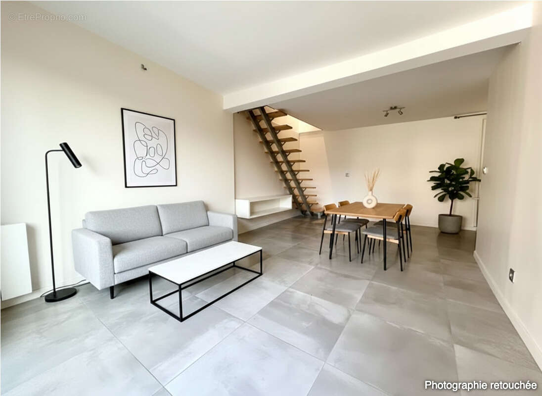 Appartement à VERRIERES-LE-BUISSON