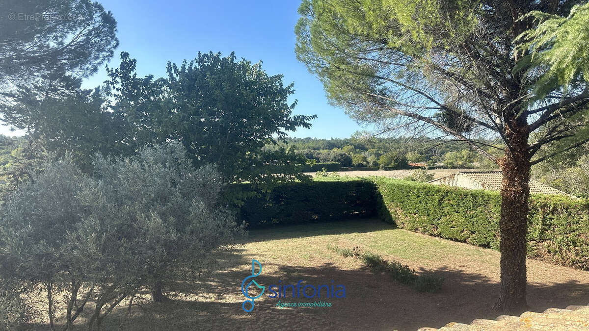 Maison à SAINT-LAURENT-LA-VERNEDE