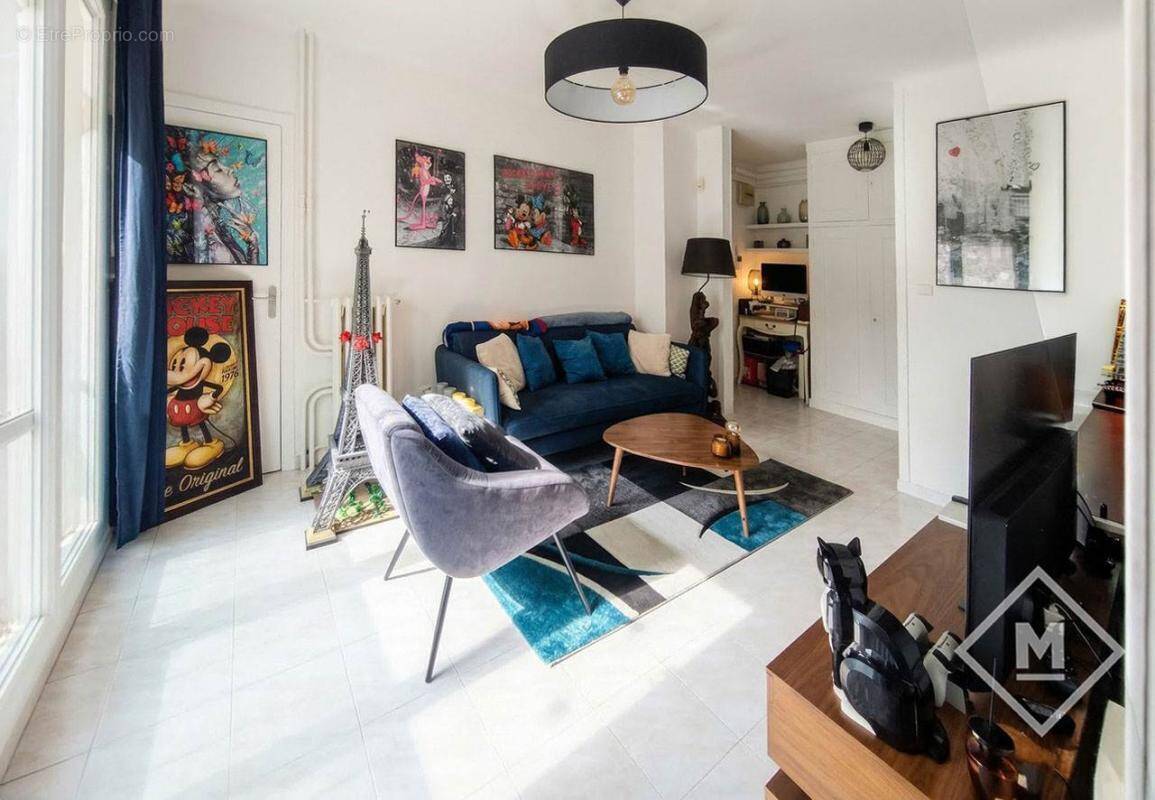 Appartement à MARSEILLE-5E