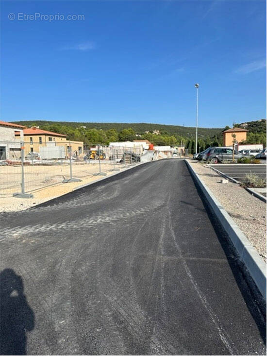 Terrain à COMBAILLAUX