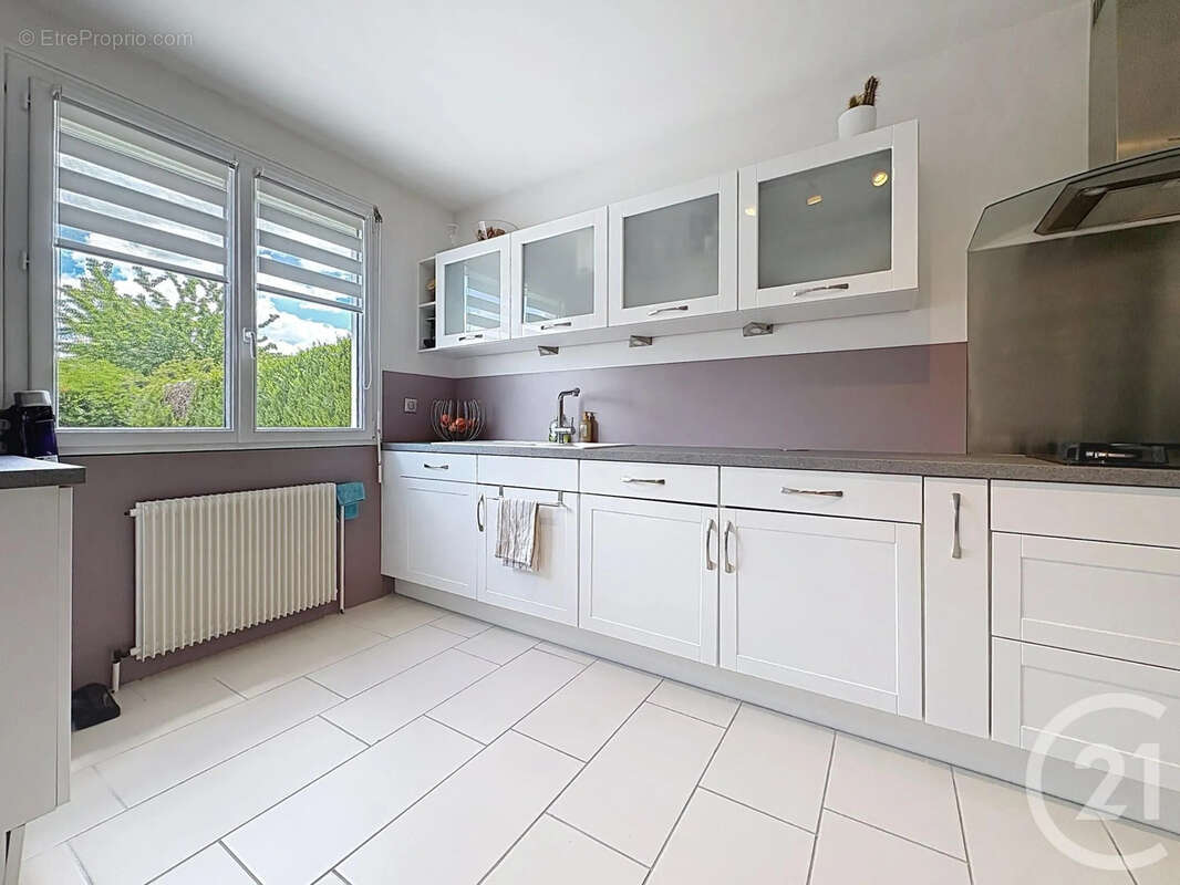 Maison 95 m² à Saint-Parres-Aux-Tertres  - photo 7