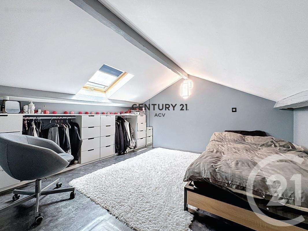 Appartement à MAISONS-ALFORT