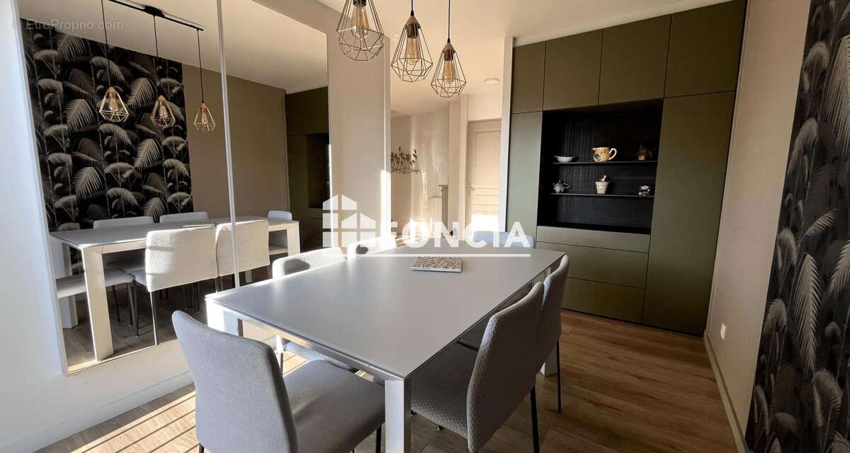 Appartement à ALBERTVILLE