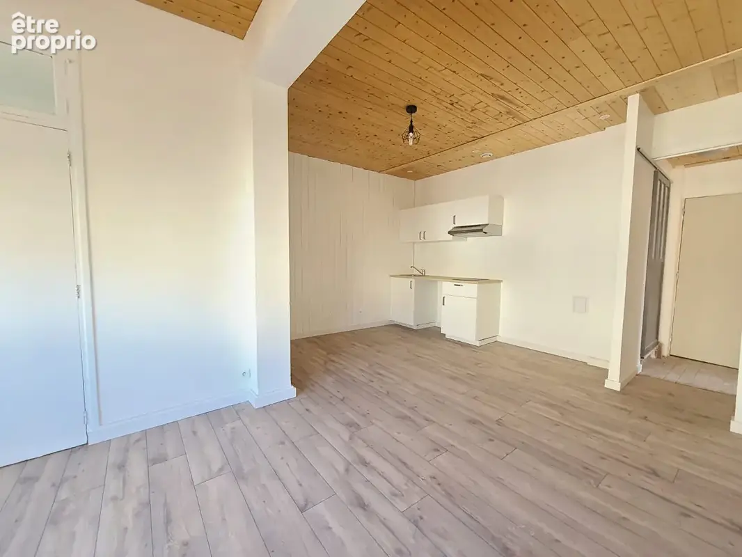 A vendre Talence Arrêt de Tram "Saint Genès" T3 duplex de 95m² - photo 4