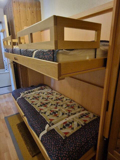 Appartement à SAINT-LEGER-LES-MELEZES