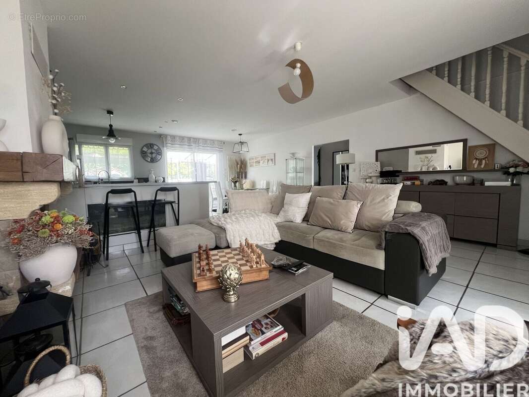 Photo 3 - Maison à VEIGNE