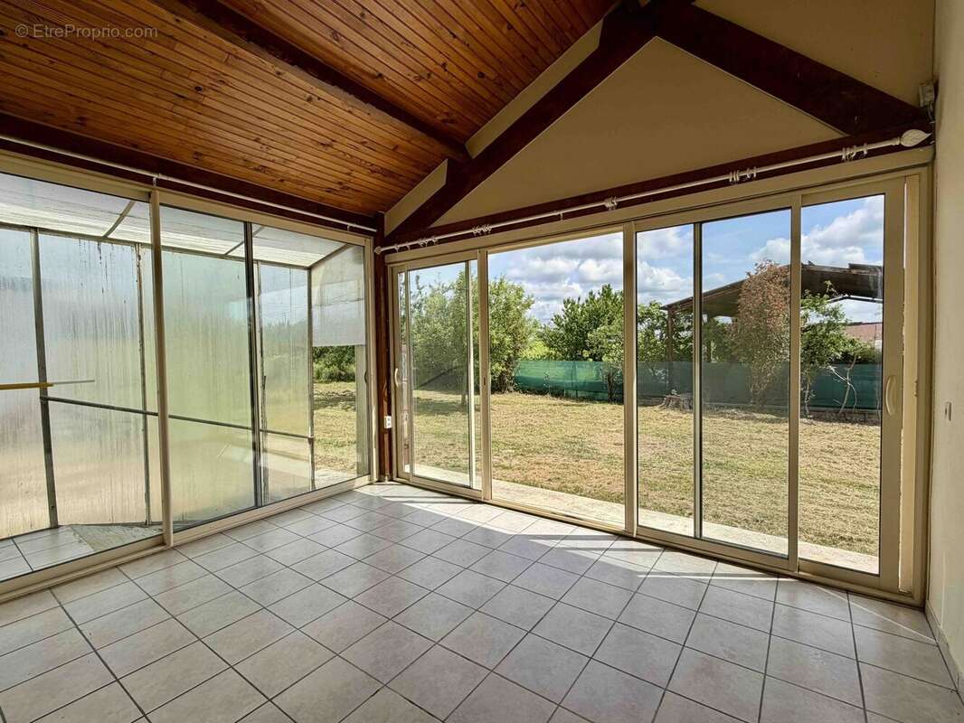 Maison 74 m² à Toujouse  - photo 4