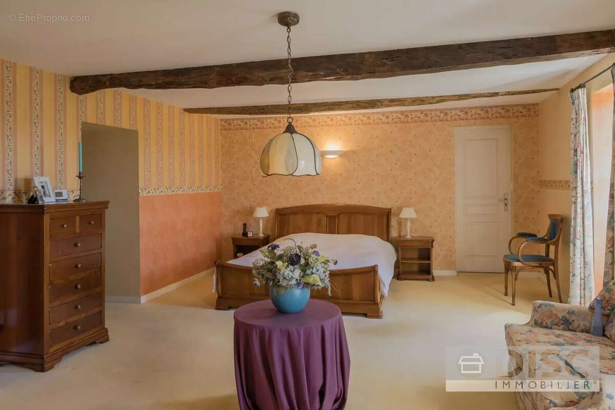 Maison à VIEUX