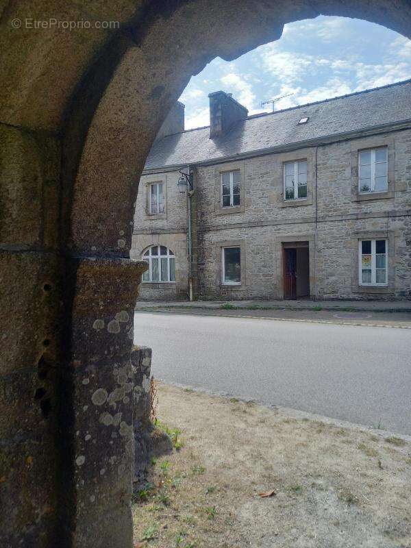 Maison à GUERLESQUIN