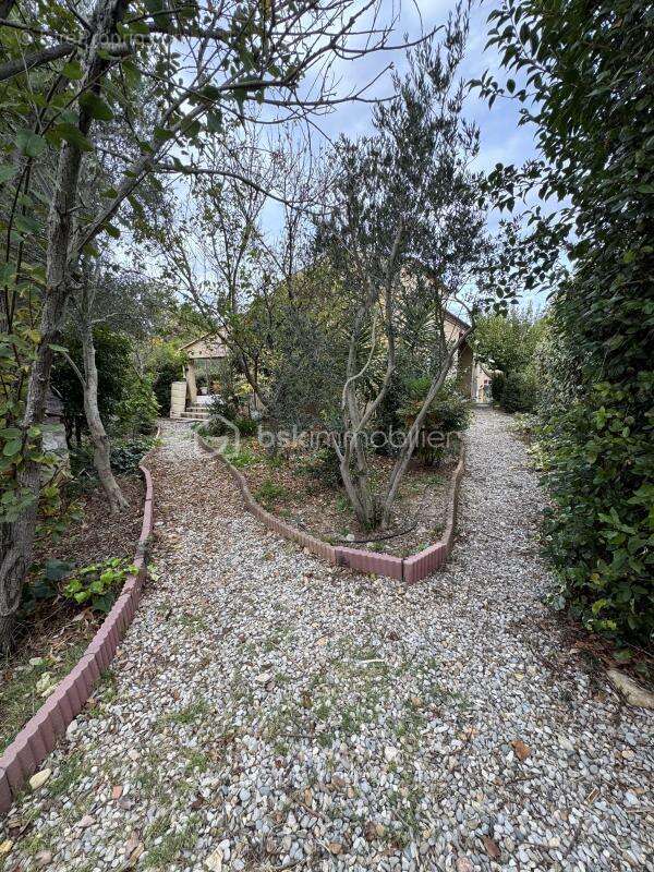 Maison à SAINT-SERIES