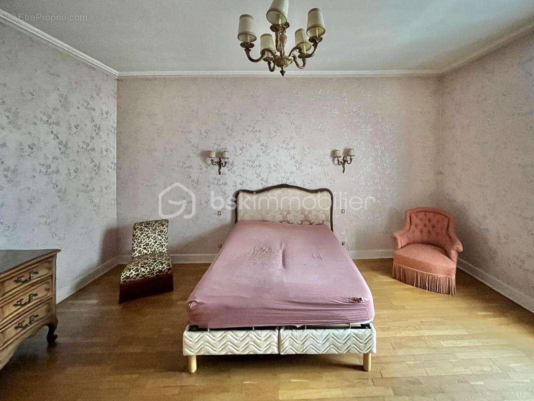 Appartement à BALAN