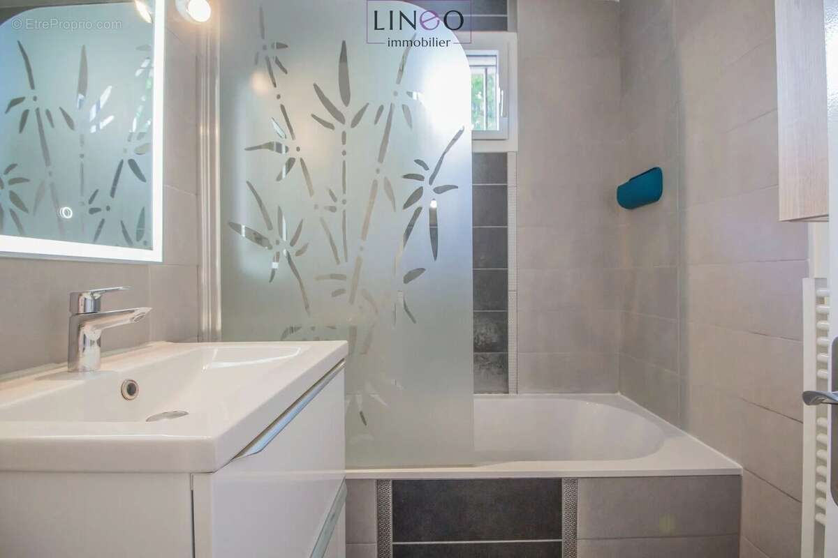 Appartement à CHOISY-LE-ROI