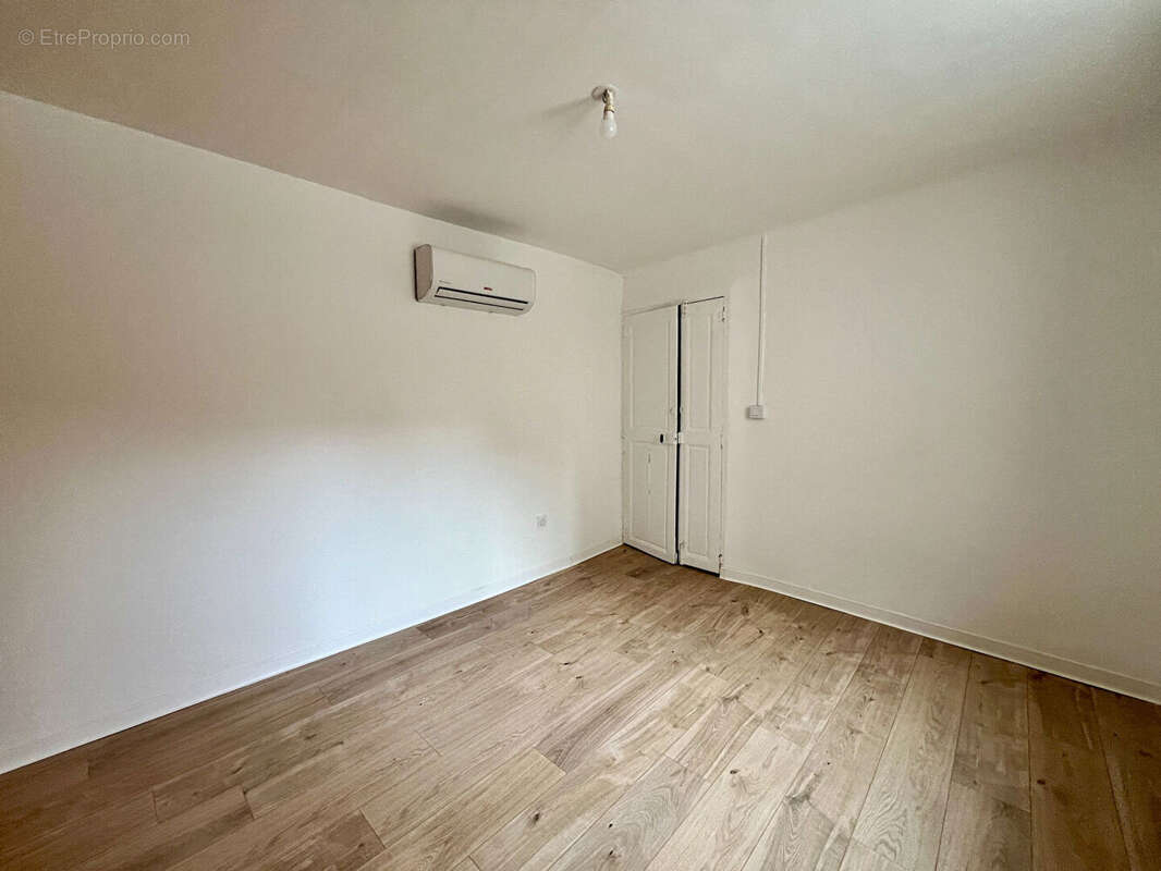 Appartement à THEZAN-LES-BEZIERS