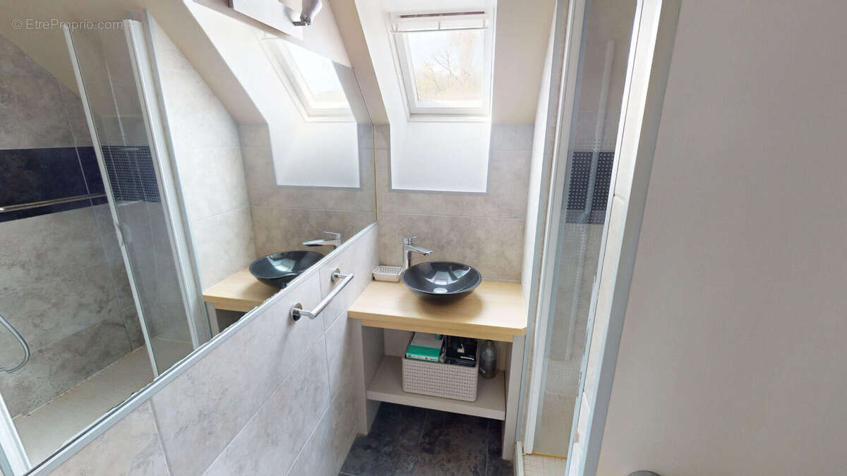 Maison à BURES-SUR-YVETTE